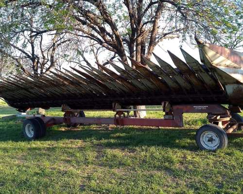 Girasolero Maizco Gxiii de 16/52 con Remolque