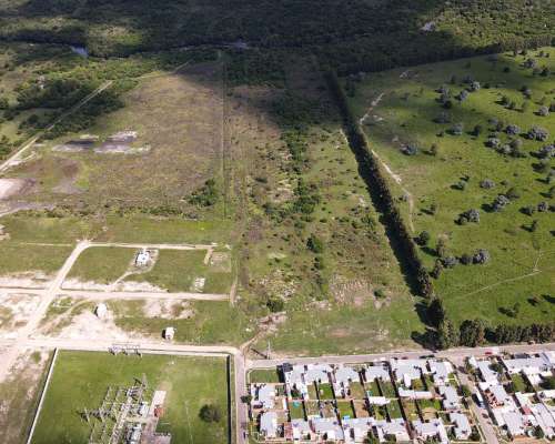 9,4 Hectáreas Chacra con Costa a Arroyo en Gualeguaychú.
