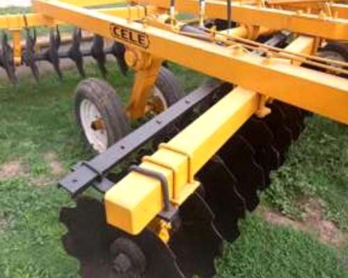 Rastras Cele,kern y Ombu