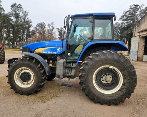 Vendo New Holland TM7020