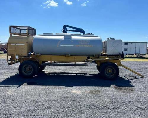 Acoplado Tanque Combinado de 3.400lts para Agua