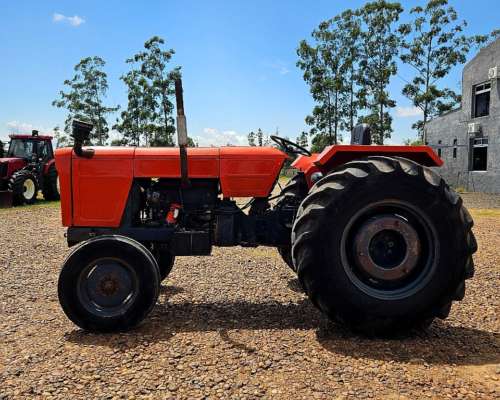 Tractor Fiat 700e con Hidraulico