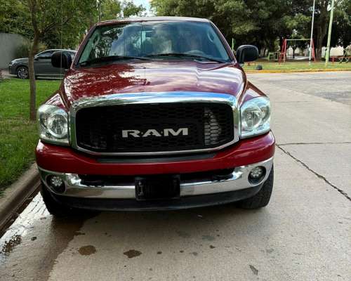 Ram 2500, 4x4, Impecable Estado