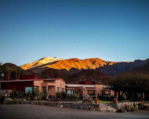 Pcia. de Salta - Bodega Miraluna - Cachi 16 Has