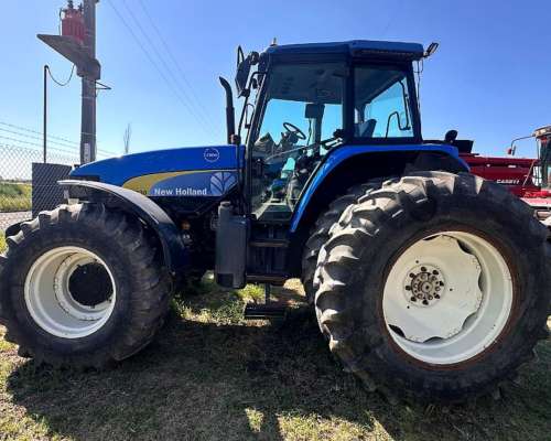 New Holland TM 7030 año 2012