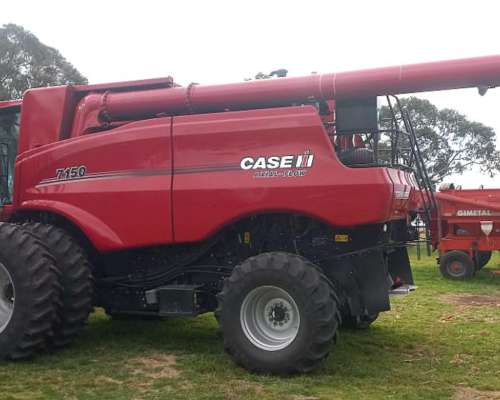 Cosechadora Case 7150 Dual con Draper de 40