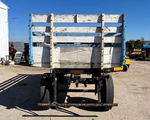 Acoplado Playo 4 Metros por 2 Metros.