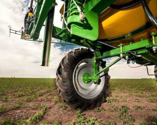 Pulverizador Caiman Serie B de Arrastre