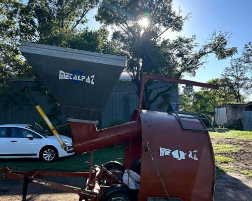 Embolsadora 9 Pies Metalpaz. año 2010.