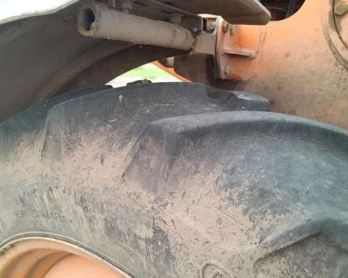 Pulverizador Jacto Uniport Plus 2500 año 2010