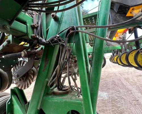 Autotrailer JD Mod: 1740 de 16 a 0.525 Neumatica (original)