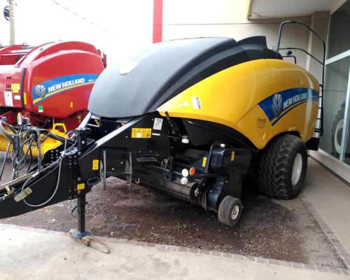 Megaenfardadora New Holland BB 1270 - Excelente