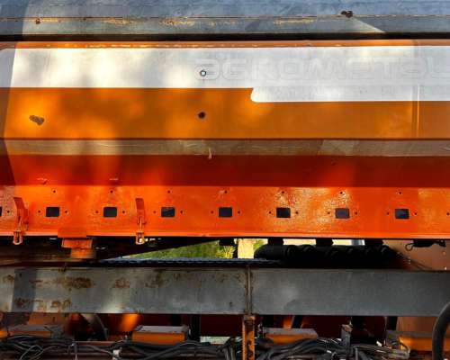 Sembradora Agrometal TX Mega 16/52 Neumatica Clic, 2012