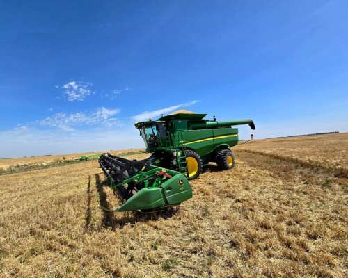 John Deere S660 SD 635f Caracol 6500m. 4800r. Piloto