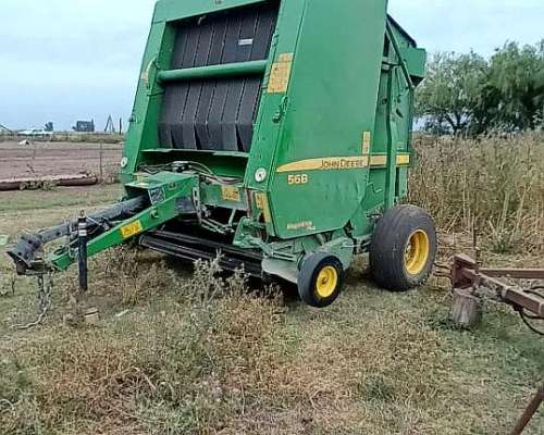 Rotoenfardadora John Deere 568 año 2010.