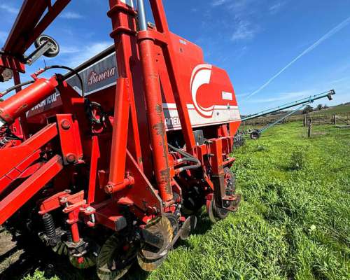 Crucianelli 48 a 20 con Cortes