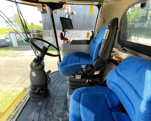 Cosechadora New Holland CR8.90 - Usada, año 2017