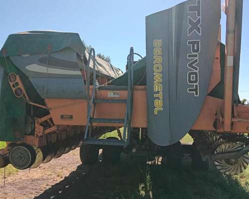 Sembradora Agrometal, TX Pivot 1, año 2011, 23 a 35