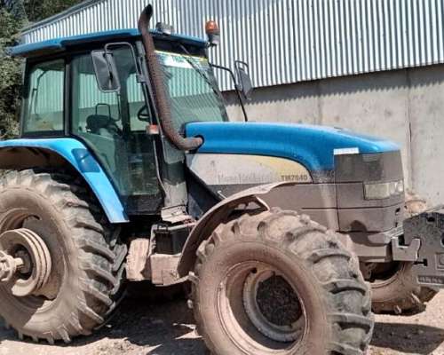 Tractor New Holland TM7040 Mod. 2010