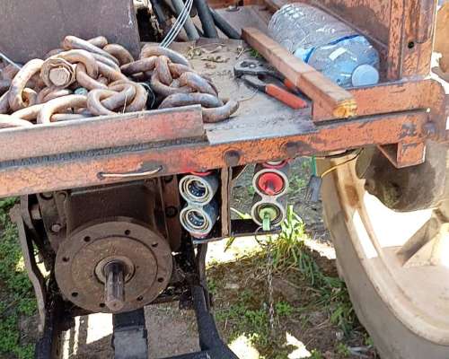 Tractor Fiat 700 e año 1983