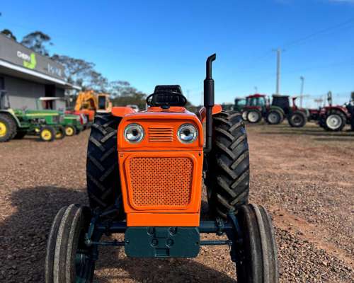 Tractor Fiat 500e Reacondicionado