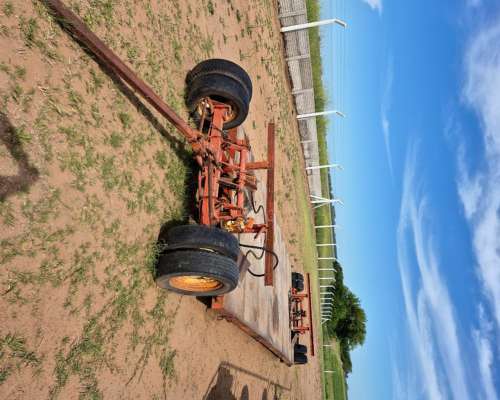 Sembradora Apache 25/28 - año 1990 sin Carro