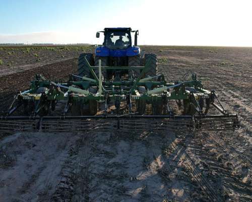 Subsolador Descompactador Escarificador Recto Genovese