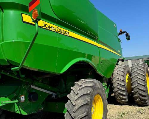 John Deere S660 2012
