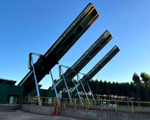 Plataforma Hidráulica para Descarga de Camiones
