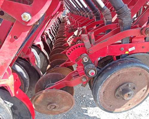Sembradora Crucianelli de 55 a 17 con Kit a 35 Mecanico