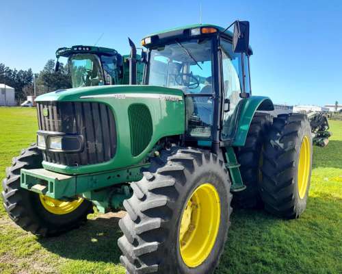 Tractor John Deere 7515