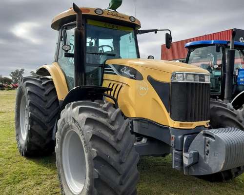 Tractor Challenger MT565 año 2009