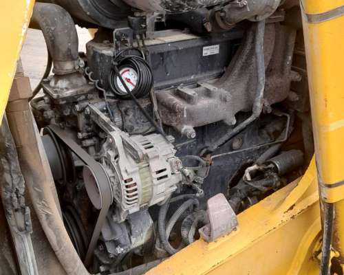 Retroexcavadora Komatsu WA140 2005