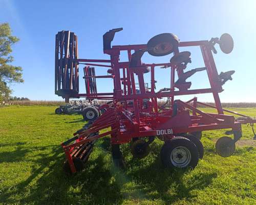 Paratil Dolbi año 2024. 15 Puas. Solo 300 Has USO