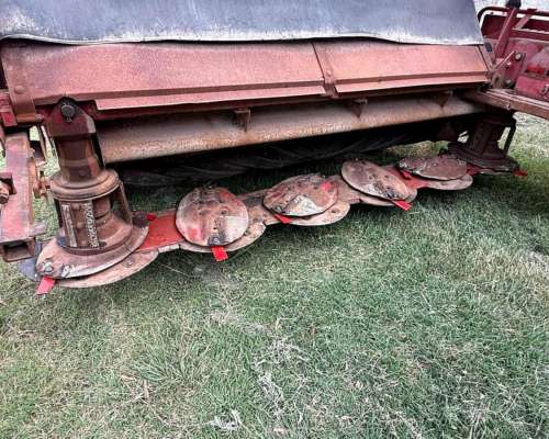 Segadora de Arrastre Kuhn FC300 RG