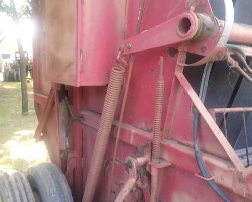 Rotoenfardadora Mainero 5850 B