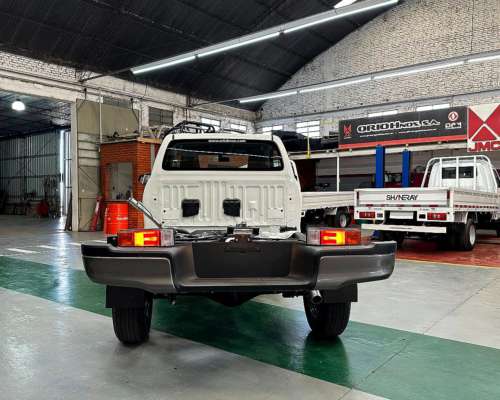 Hilux Cabina Simple 2.4 TDI Chasis 4X4 0km MY2025 Orio Hnos