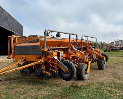Agrometal TX Mega 16 a 42, año 2010, Fertilización Simple.