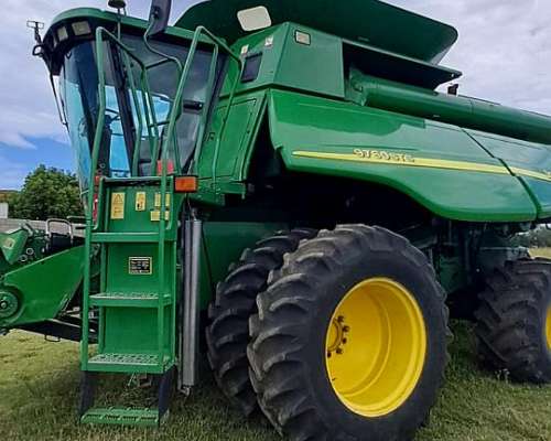 Cosechadora John Deere 9760sts, año 2005, Doble Traccion