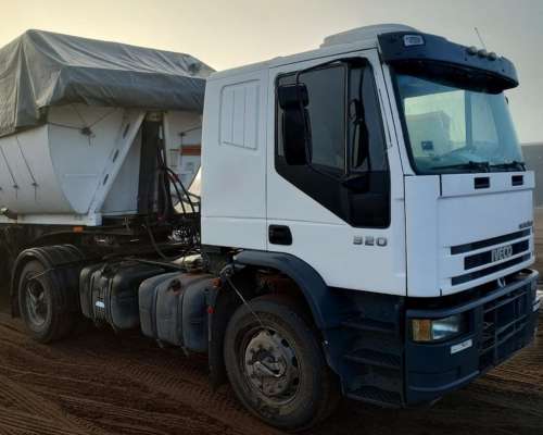 Iveco Caballino Tractor 320