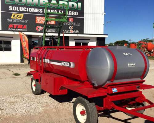 Combinado de 3000 Litros. Disponible Verde y Rojo.