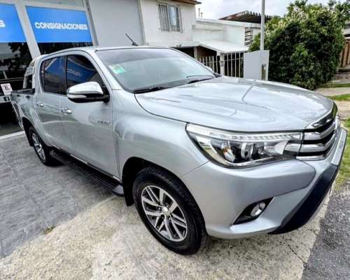 Toyota Hilux SRX 2,8 4X4 (2017)