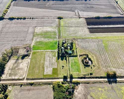Campo de Privilegio con Excelentes Mejoras