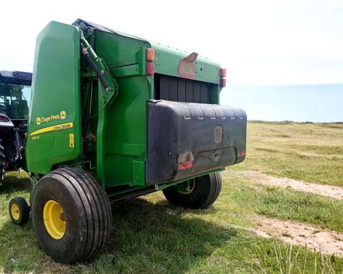 Rotoenfardadora John Deere 560m, año 2022