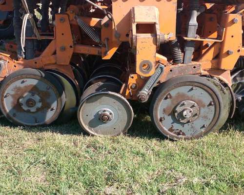 Agrometal MXY II. 33 a 31, Doble Fertilización, Monitor