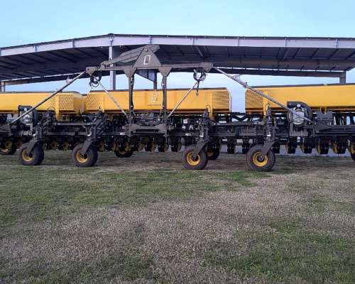 Sembradora Erca 31 a 52,5 Neumatica con Precision Planting