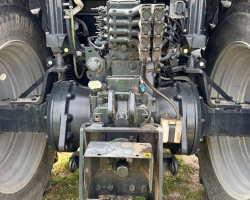 Tractor Case IH155 Puma