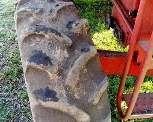 Vassalli 1200, con Plataforma 23 Pies Don Roque 2017