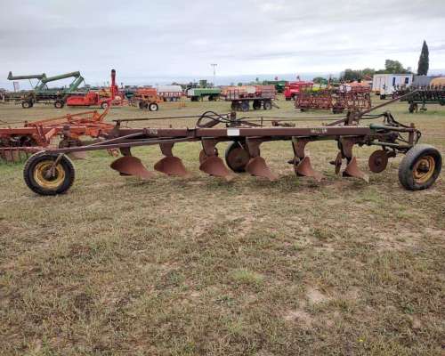 Arado Super Walter de 6 Rejas del 14