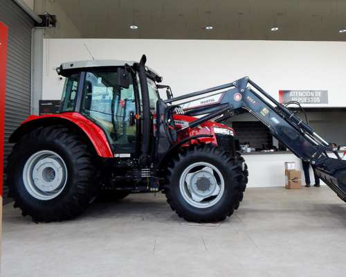 Tractor Massey Ferguson 6713 135 HP